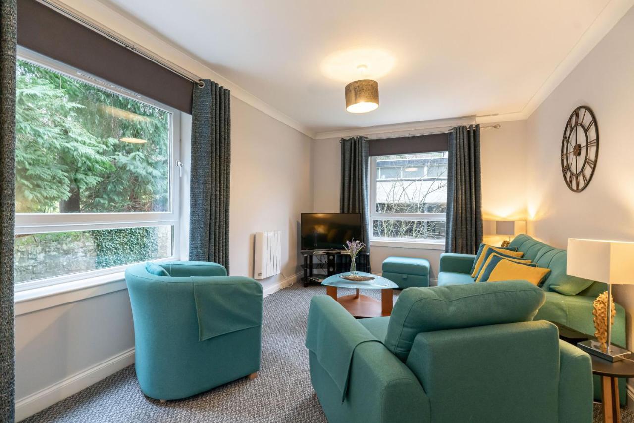 Ground-Fl Two Bedroom Apartment In Bridge Of Allan Exterior photo