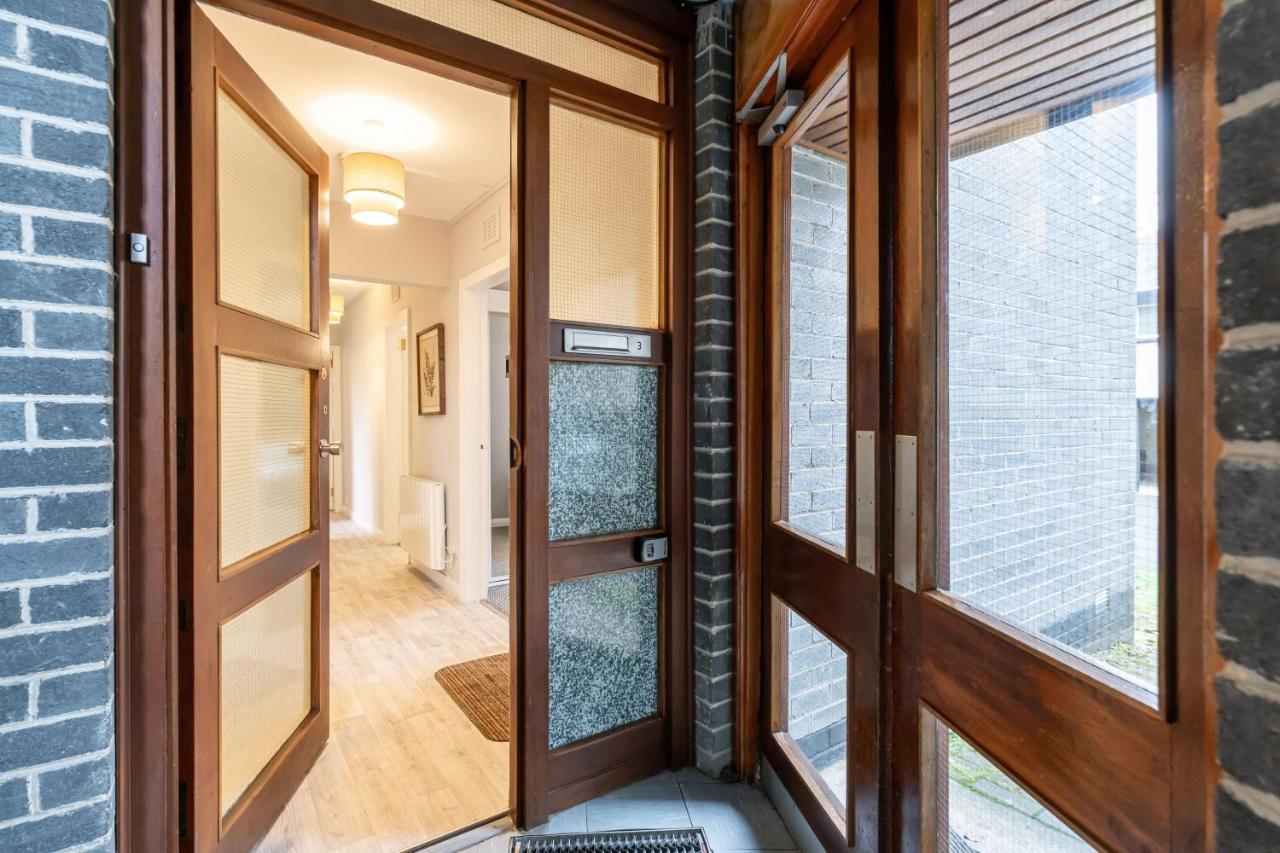 Ground-Fl Two Bedroom Apartment In Bridge Of Allan Exterior photo