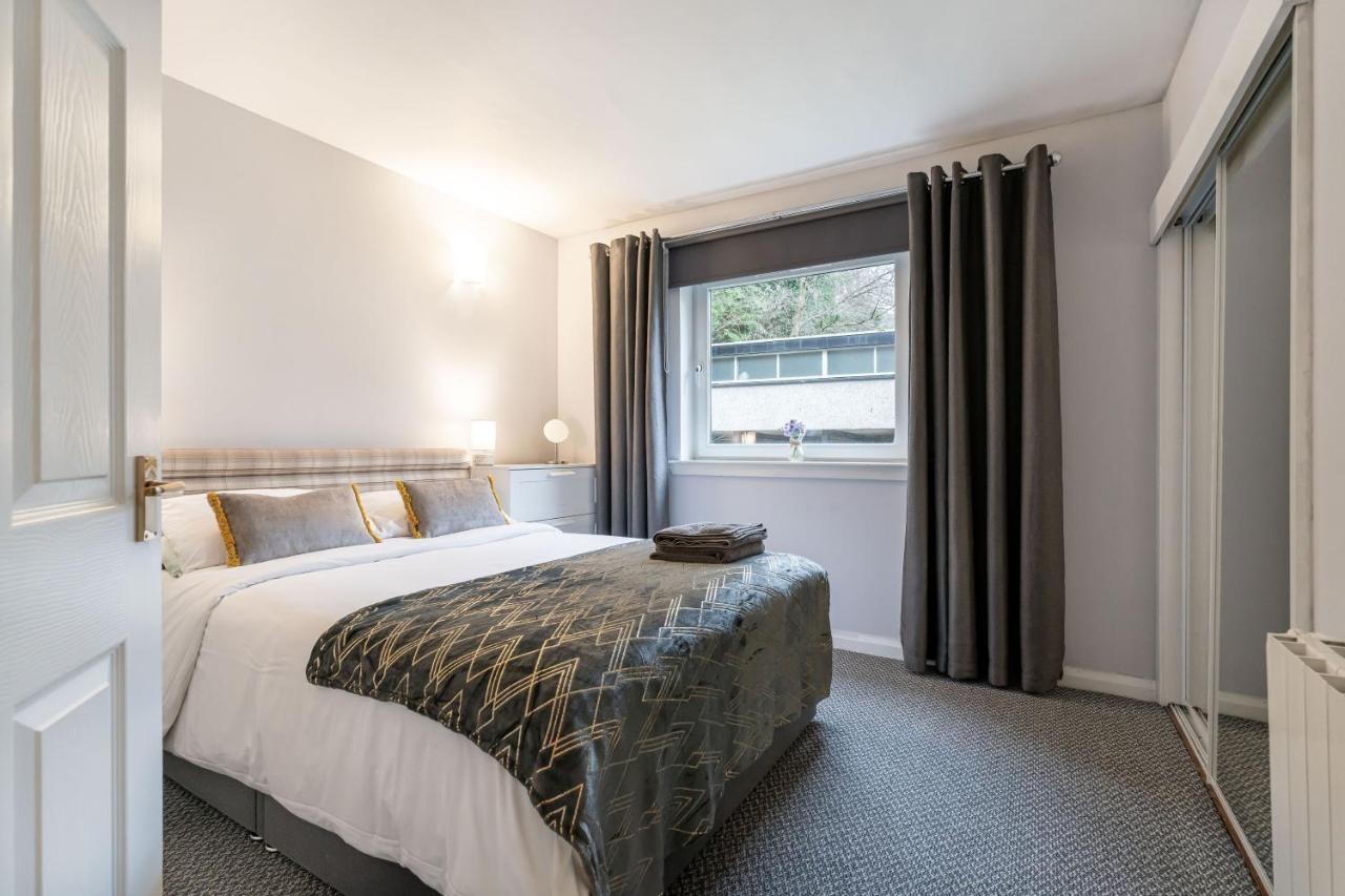 Ground-Fl Two Bedroom Apartment In Bridge Of Allan Exterior photo